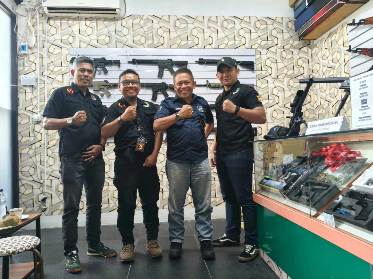 Ketua Perbakin Bekasi Brigjen TNI (Purn) Kemal Hendrayandi, S.I.P. Kunjungi King Multi Pilihant II di Koperasi Tribuana VI Kopassus